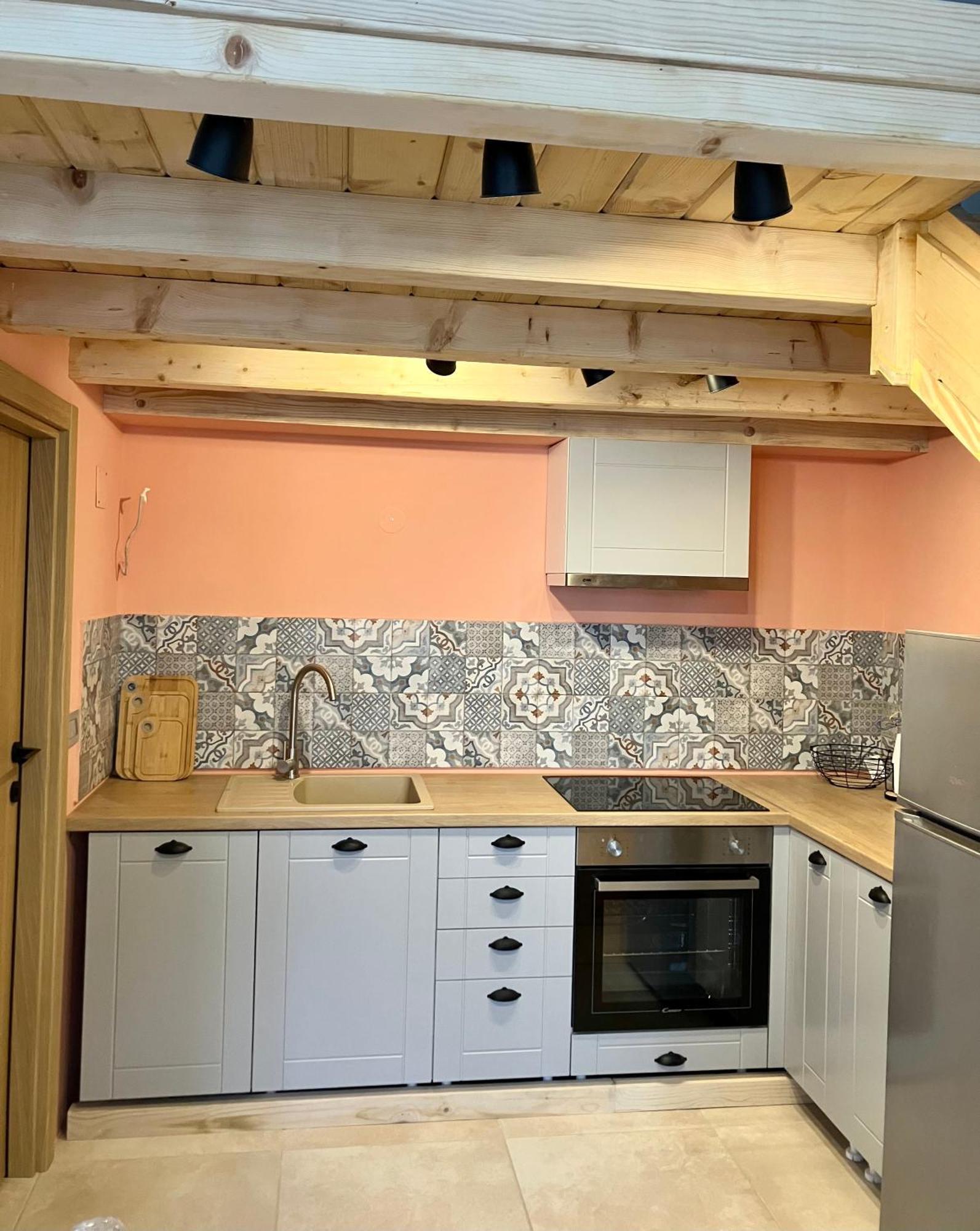 Apartment Loft Exit Centre - 2 New *
